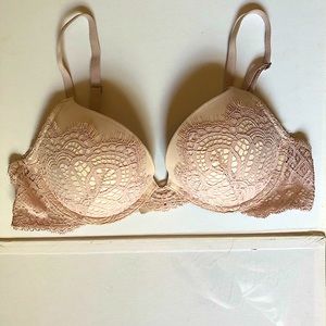 Victoria’s Secret Push Up Bra